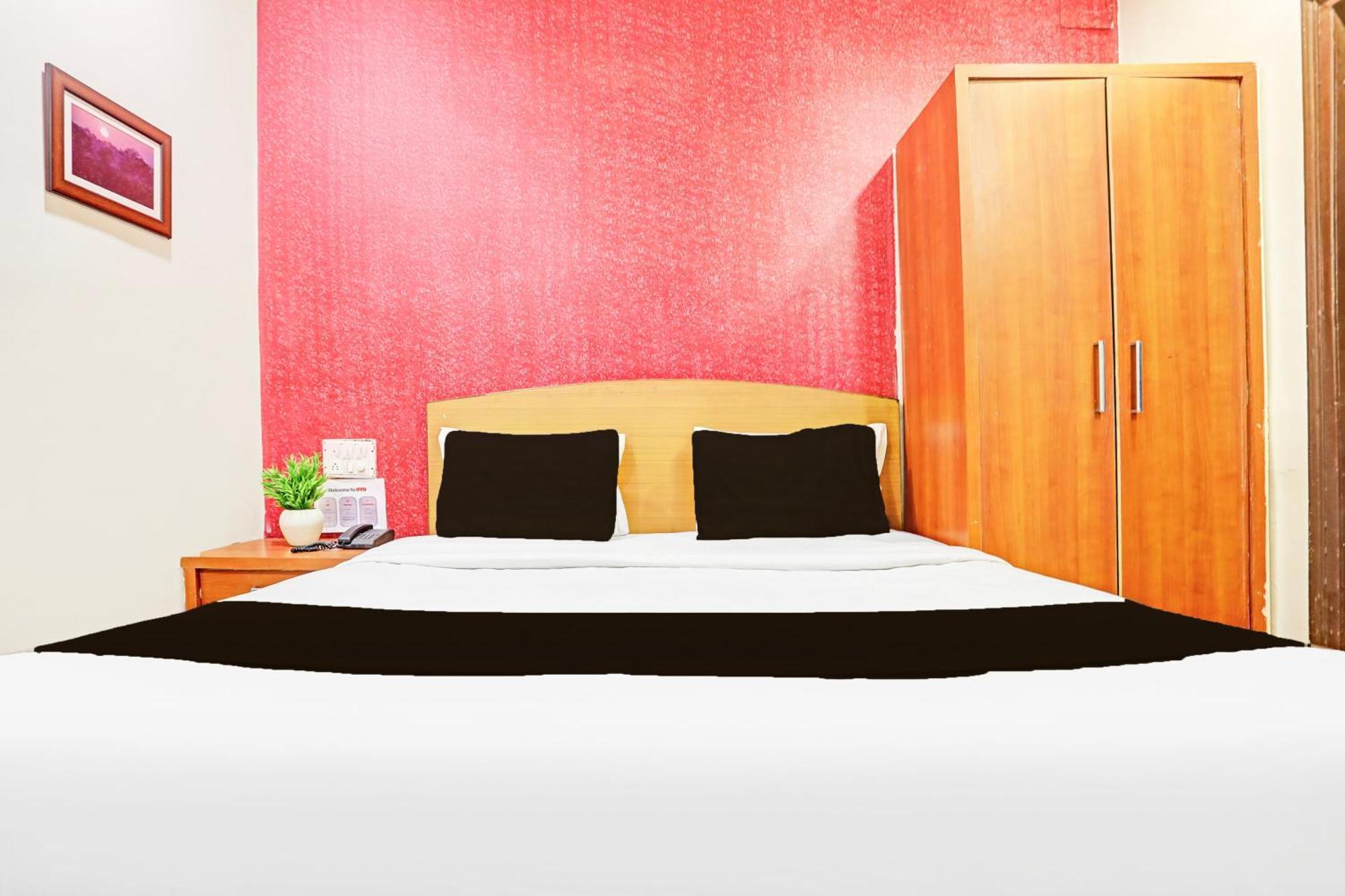 OYO Flagship 7859 Hotel Gurukripa Raipur  Bagian luar foto