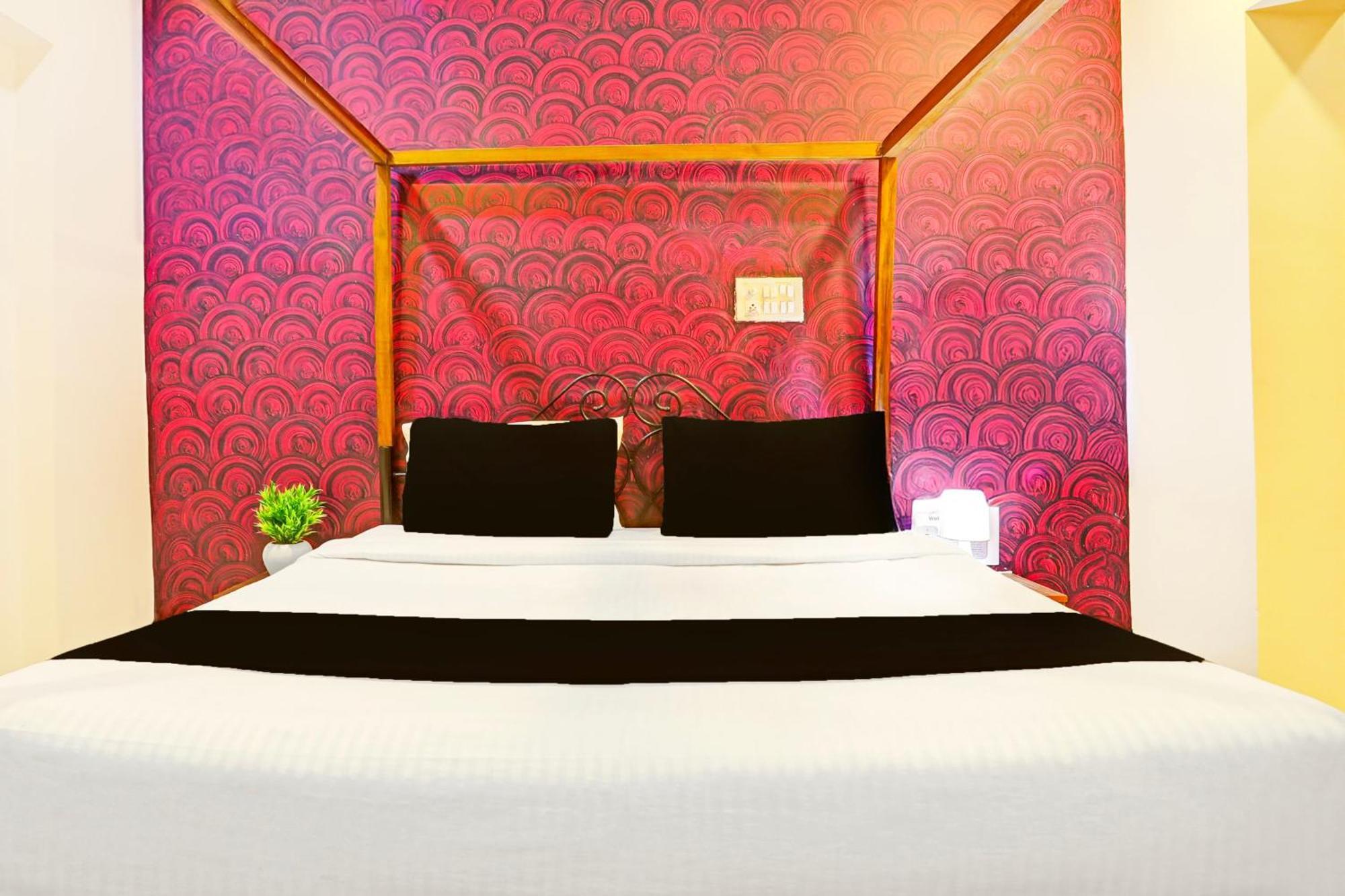 OYO Flagship 7859 Hotel Gurukripa Raipur  Bagian luar foto