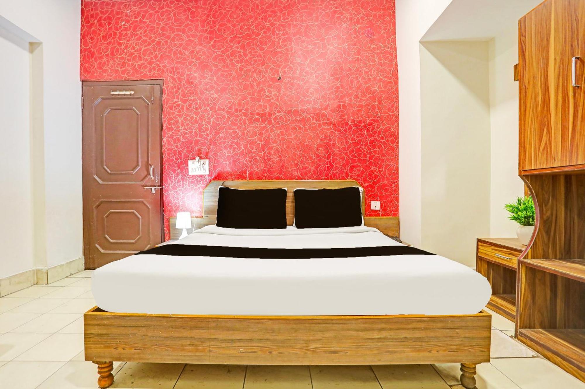 OYO Flagship 7859 Hotel Gurukripa Raipur  Bagian luar foto