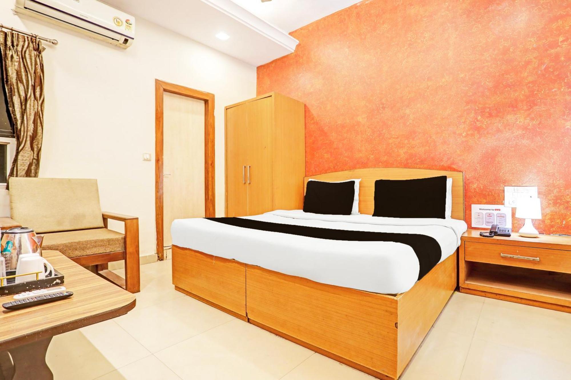OYO Flagship 7859 Hotel Gurukripa Raipur  Bagian luar foto