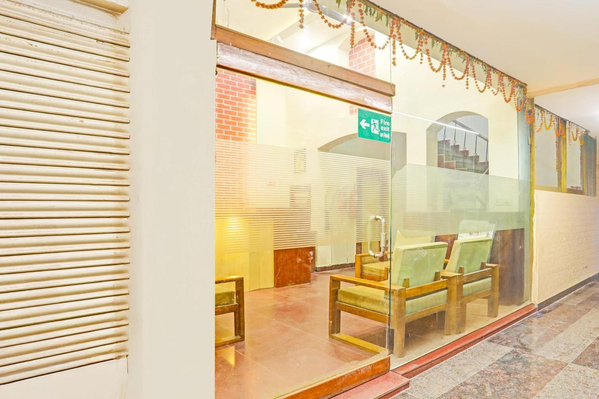 OYO Flagship 7859 Hotel Gurukripa Raipur  Bagian luar foto